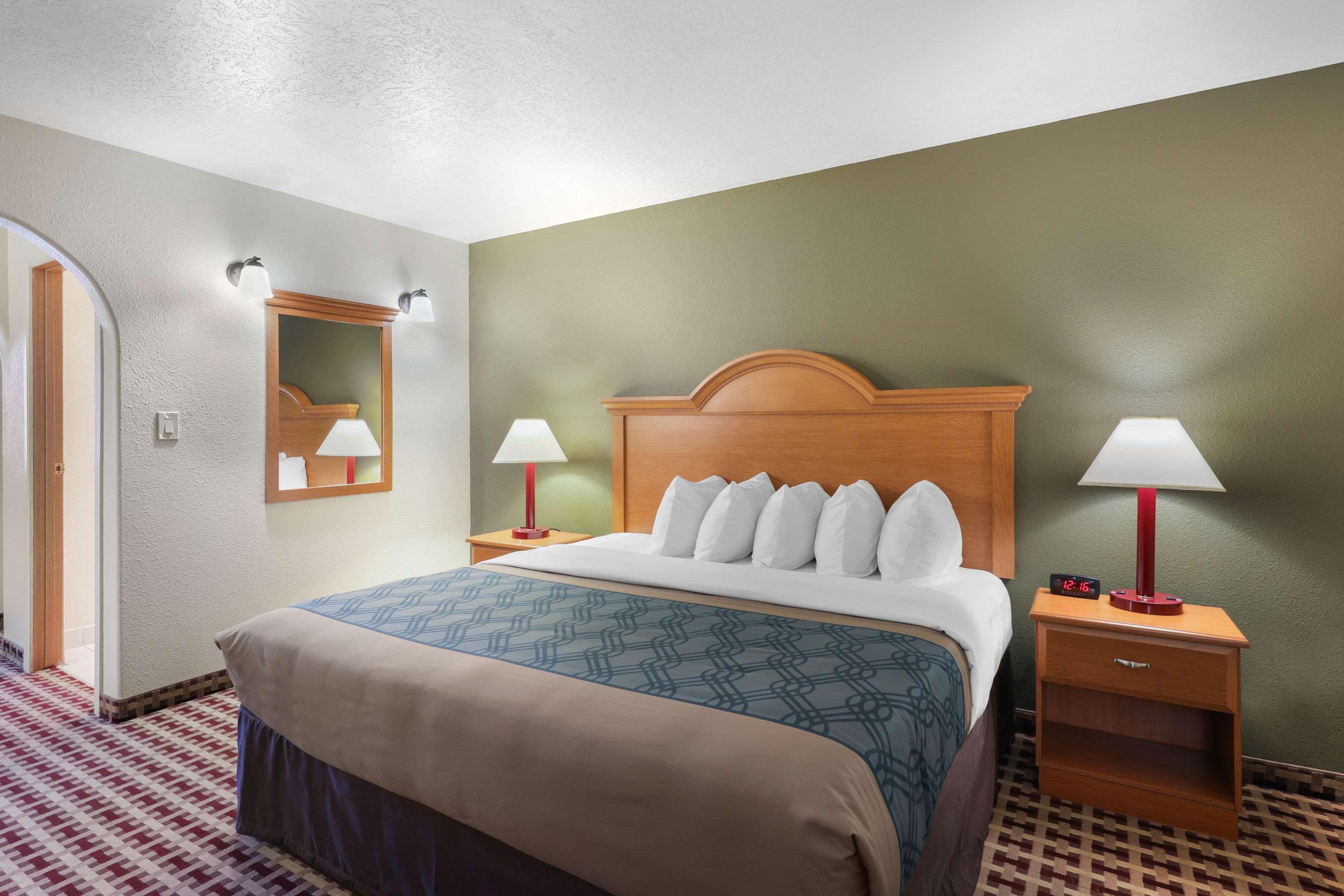 Econolodge & Motel Socorro