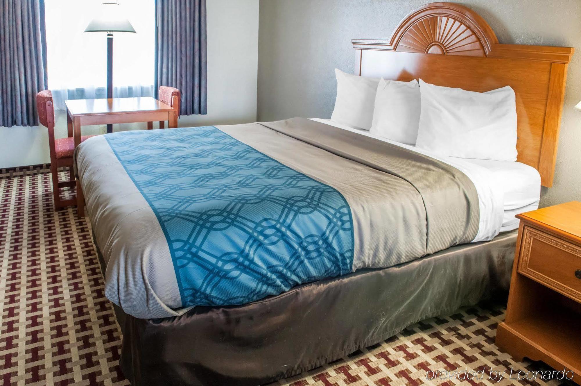 Econolodge & Motel Socorro