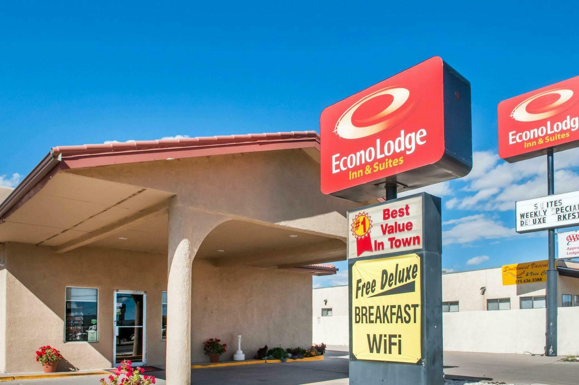 Econolodge & 2* Socorro